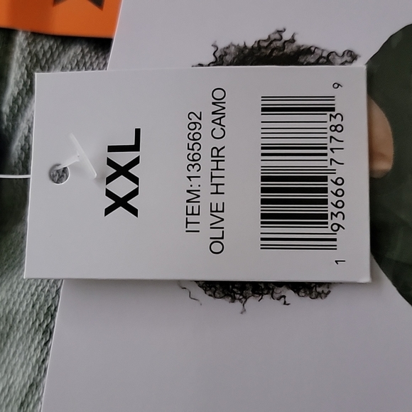 2 PC pajamas set camo women's - Picture 2 of 5